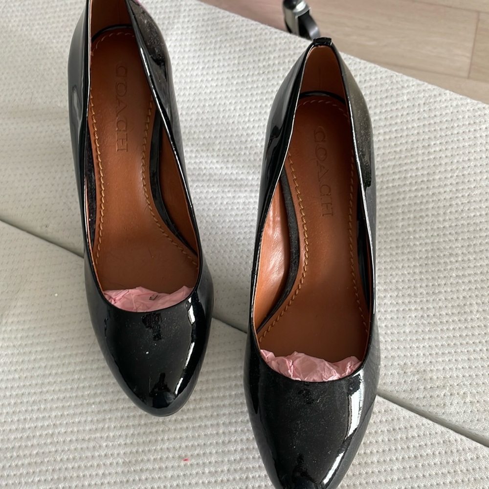 COACH 👠 Classic